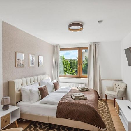 Charysma - Weserufer, Stylish, Schlafzimmer Mit Smart-Tv, 2 Parkplaetze ฮาเมลน์ ภายนอก รูปภาพ